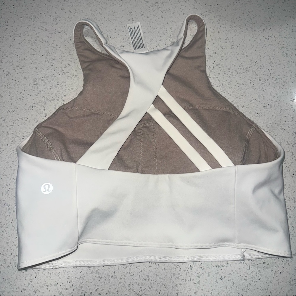 Lululemon Strong Lines Sports Bra